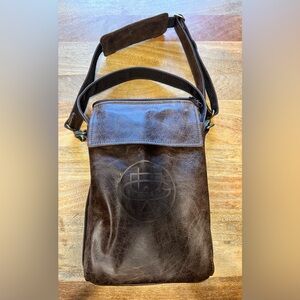 Brown Leather Crossbody Bag | Chill n Go 2 Bottle Carrier | Insulated | Brown